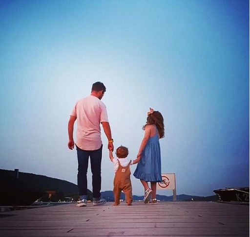 Mark Cavendish with his daughter and son. personal life, early life